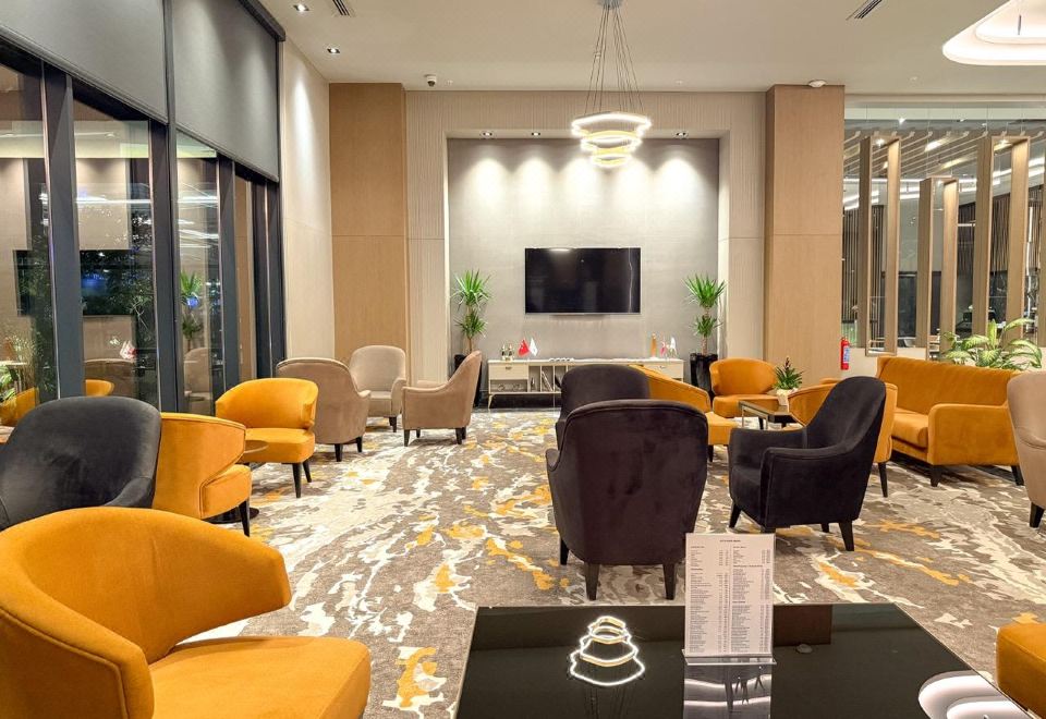 4. 데데만 아다나..