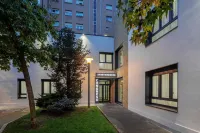 APARTAMENTOS CONGRESOパーキング無料 のホテル