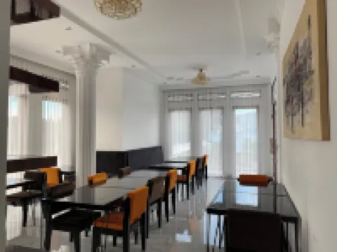 Toba Retreat Mansion and Villas Hoteles en Simanindo