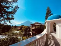 San Marcos Properties Hotel di Tzununa