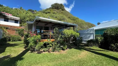 Moemiti Green Pearl Golf Course Moorea 주변 호텔