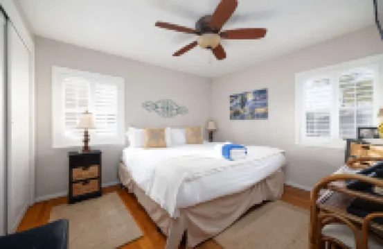 Charming Retreat with Fire Pit and BBQ Grill - Cozy Family Oasis