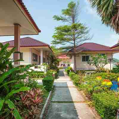 Chonnapha Resort Hotel Exterior