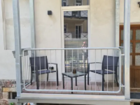 アパートメント アルテ シュステライ フライブルクのホテル