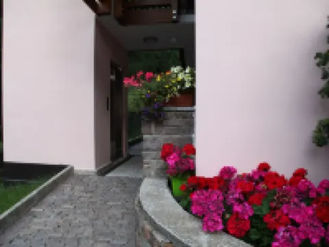 拉哥萊住宅 普雷達佐酒店