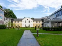 Briar Barn Inn Hotels in Essex County