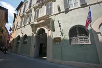 Hotel Duomo Hotels near l'Atelier 11