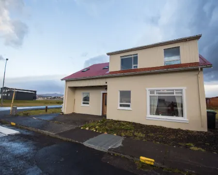 The Bookstore Family Apartment Hotels in Hellissandur