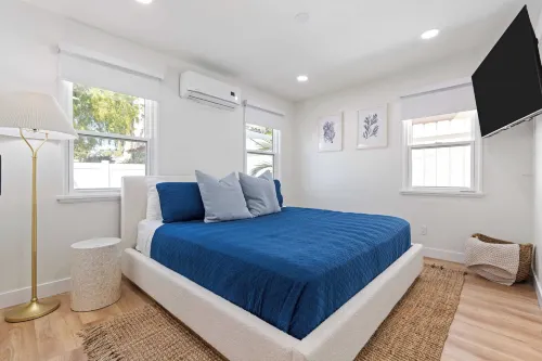 La Jolla Stay w/ Firepit & Walk to Beach Arenas