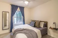 Cozy Acadia Hideaway with Hot Tub Hotels in Tremont