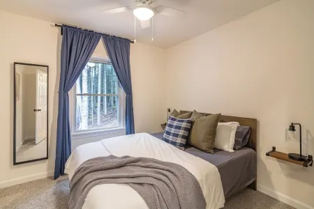 Cozy Acadia Hideaway with Hot Tub