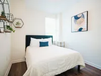 2BR Chic Duplex - Firepit - Perfect for Travel Hotels in Thunderbolt