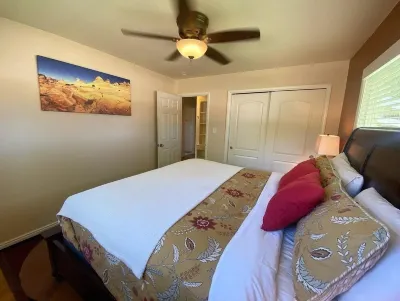Remodeled in-town beauty with Mountain Views! Large, fully fenced back yard.