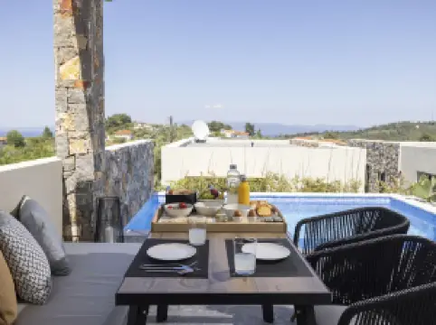 Kaktus Suites Private Pool