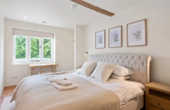 The Manor at Minstrel Court Hotels in 