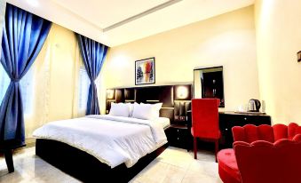 Buddiez Hotel & Resort