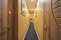 Station Self Check-in Apartments