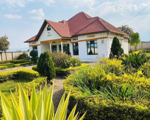 維龍加之家 魯亨蓋里酒店