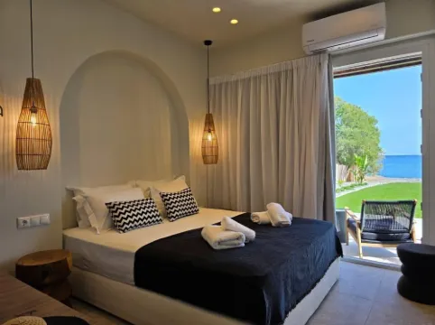 JM Dēos Suites - Villaer