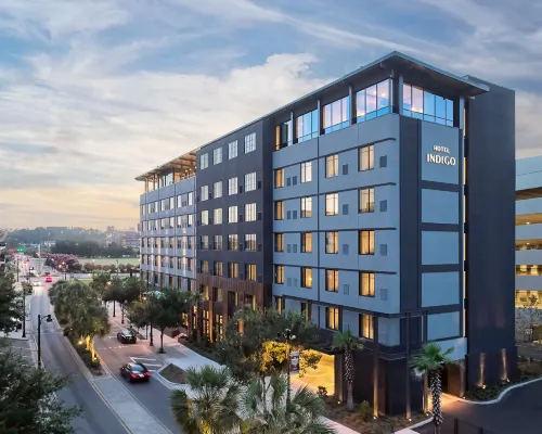 Hotel Indigo TALLAHASSEE - COLLEGETOWN by IHG Hotels near Bragg Stadium