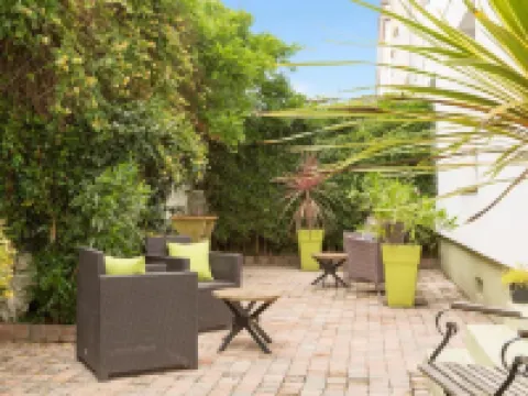 ดิ ออริจินัล ซิตี้ โฮเทล เคลร์เรีย โลริย็อง โรงแรมในลอริยองต์