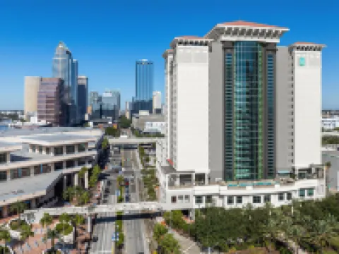 坦帕市中心會議中心希爾頓安泊飯店 Cotanchobee Fort Brooke Park附近的飯店