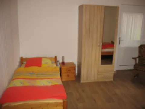 Accessible newly renovated Apartment