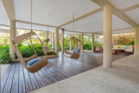ALL INCLUSIVE Seahorse Villa - 4 Bedroom Luxury Villa near Placencia, Belize