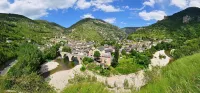 Gorges du Tarn - Nestled in the hollow of the Tarn