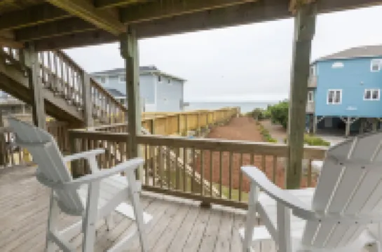 Emerald Isle Escape - New, Completely Renovated Oceanfront Duplex Hotels in Emerald Isle