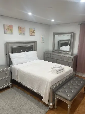 Beautiful 3 Bedroom house Отели рядом с достопримечательностью «Поквотт Бич Фронт»