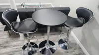 Cozy 2 Bedroom Luxury Basement Near Airport-NYC -Dream Mall -Prudential Center