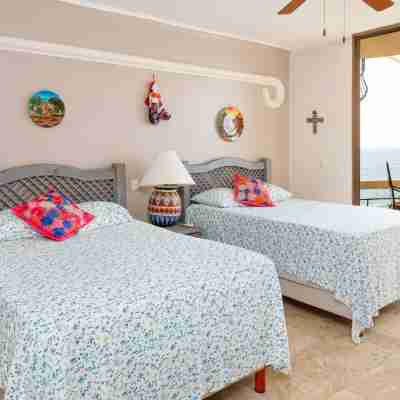 Ocean Front Villa, Hot Tub, Heated Pool, Chef, Beach, Multiple Terraces, 10 beds Rooms