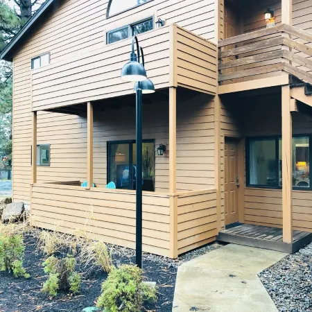 A/C- Family Friendly - Forest View- Pool and Hot Tub