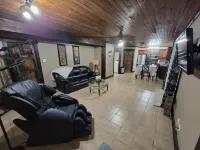 Clean, quite, private, fully furnished apartment! Hotels in Reidville