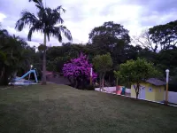 Experience tranquillity at Chácara Bicho Preguiça: your perfect natural refuge!