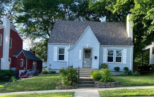 Quaint, Beautiful Home next to SEMO and Hospital