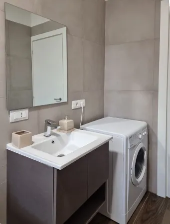 TWO-ROOM APARTMENT with kitchen-PAVIA-near the center Отели рядом с достопримечательностью «Университет Павии»