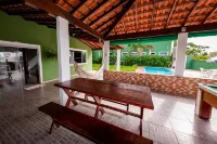Family house, with pool views of the mountains 7 minut from the center Penedo RJ