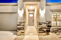 Modern Accessorized 3-Bedroom