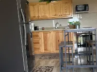 The Hideaway cozy , centrally located apartment 3 minutes from town center Hotéis em Mandeville