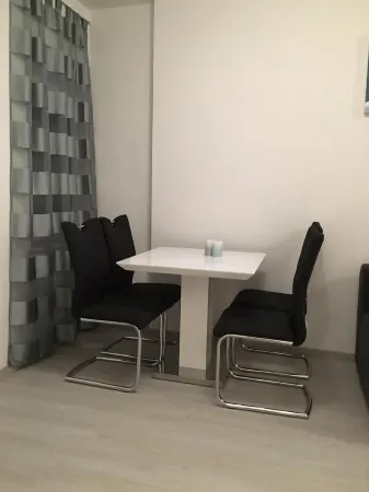 Beautiful 2 apartment newly renovated, W-LAN, super last minute offers Отели в г. Медулин