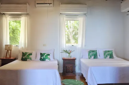 Amazing Cliff Home with Private Pool and Incredible White-Water Ocean Views.