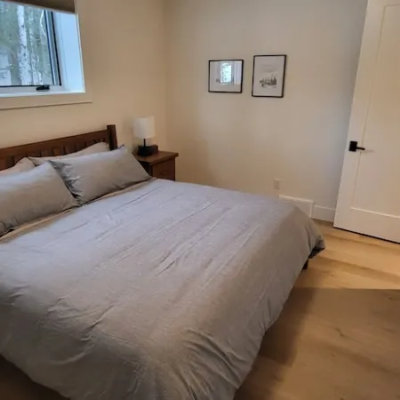 Fernie Escape Mountain Home on the Ski Hill