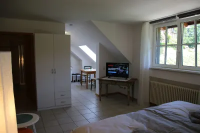 Overnight stay in the winery Neveu - Schlossblick