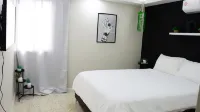Escape to Paradise 2Bedroom Apartment with Workspace in the Dominican Republic Các khách sạn ở 