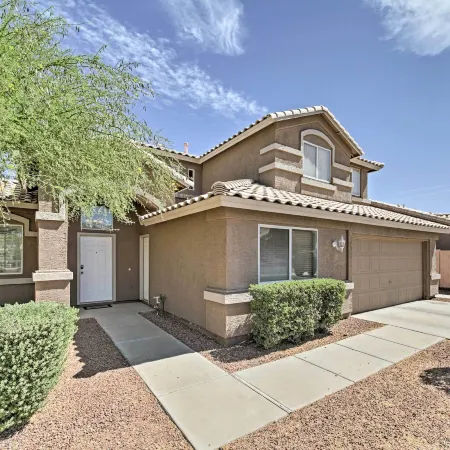 2 Mi to Goodyear Ballpark! Home w/ Poolside Oasis