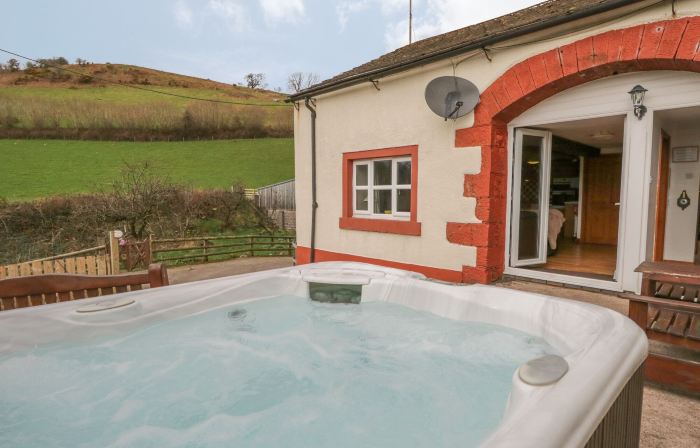 Bleng Barn Cottage