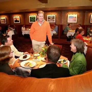 Relaxing 1 Bedroom Condo with Premium Amenities