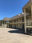 Riverwood Inn Hotels in Glenwood